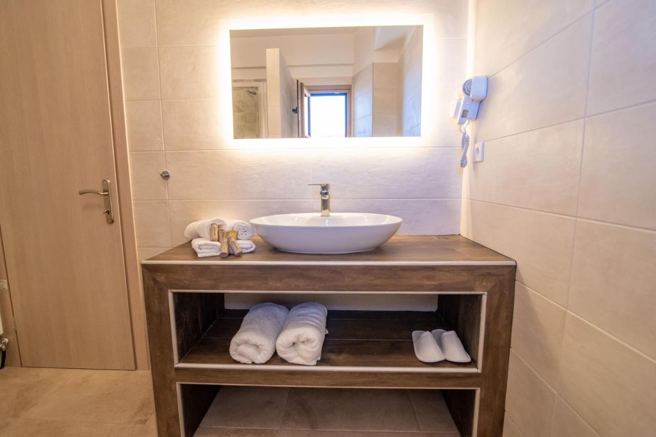 Melydron Apartments Превеза Екстериор снимка
