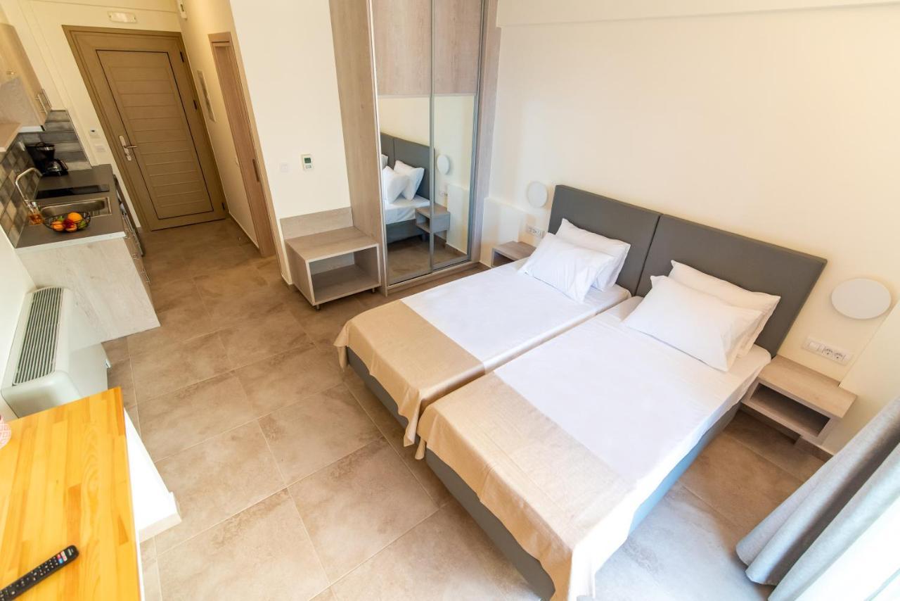 Melydron Apartments Превеза Екстериор снимка