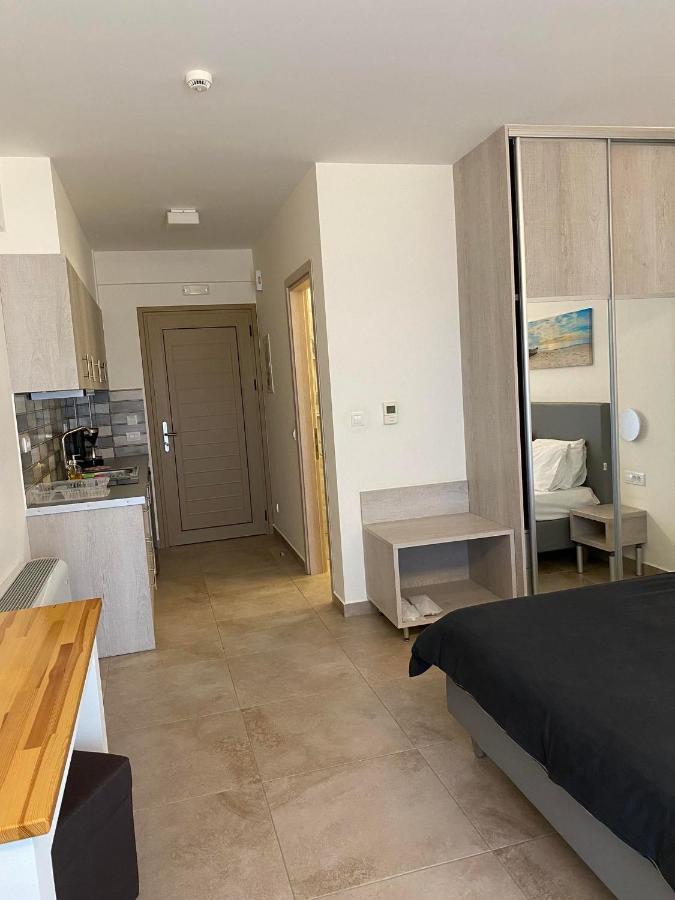 Melydron Apartments Превеза Екстериор снимка