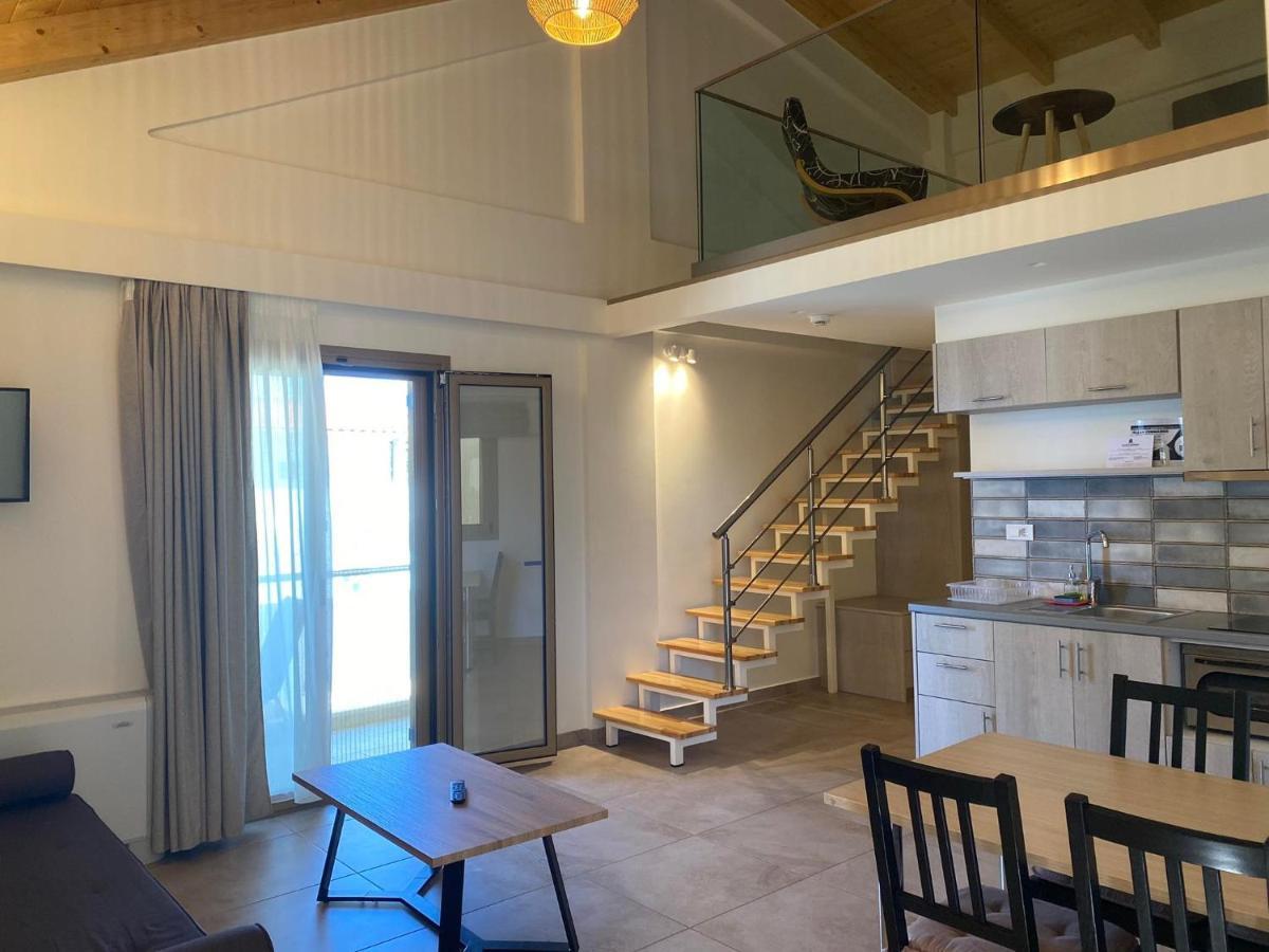 Melydron Apartments Превеза Екстериор снимка